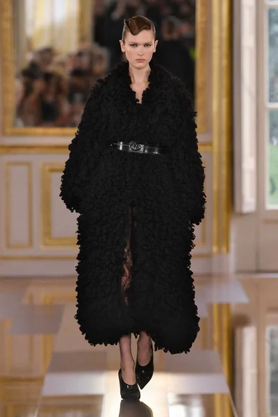Look 39